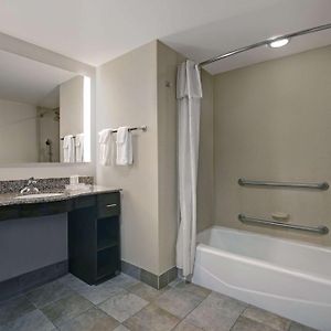King Suite Mobility Access or Non-Smoking